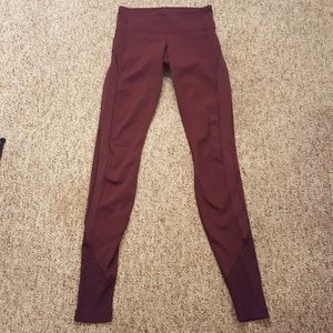 Lululemon Size 2 Burgundy/Wine color